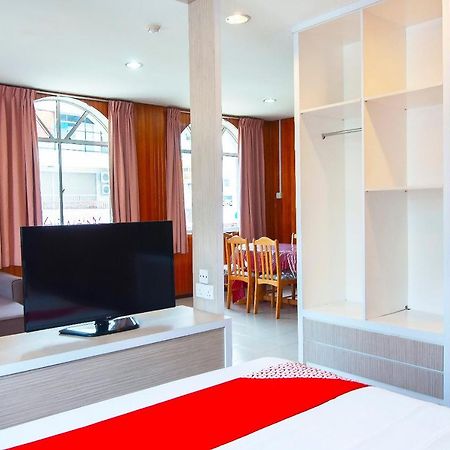 Oyo 89577 Kristal Hotel Keningau Экстерьер фото