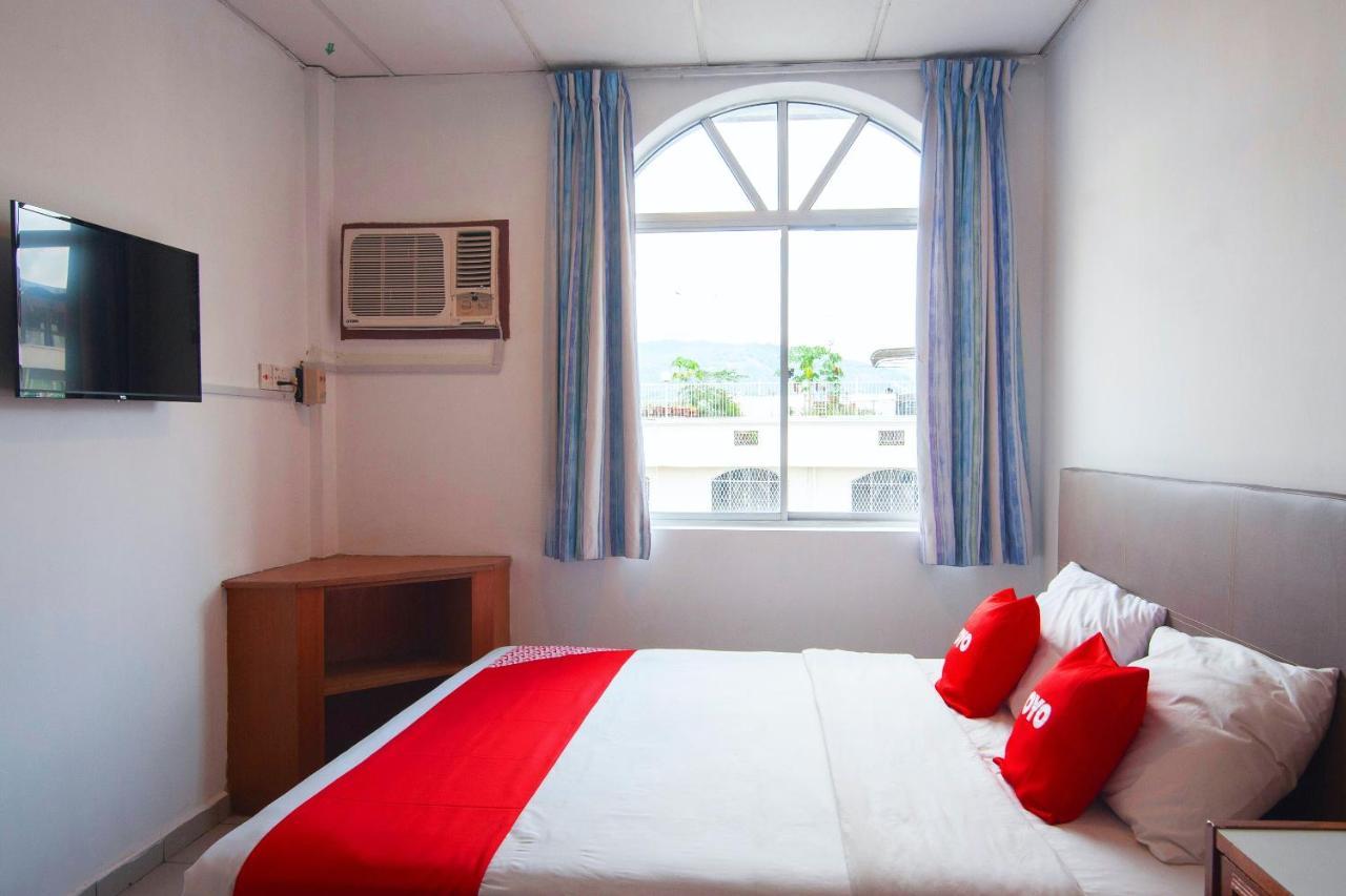 Oyo 89577 Kristal Hotel Keningau Экстерьер фото