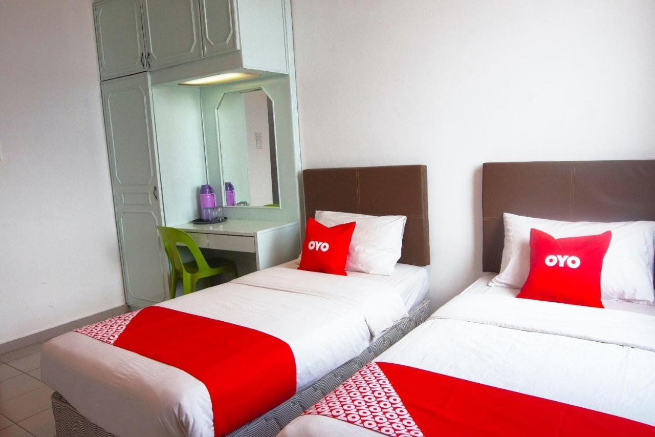 Oyo 89577 Kristal Hotel Keningau Экстерьер фото