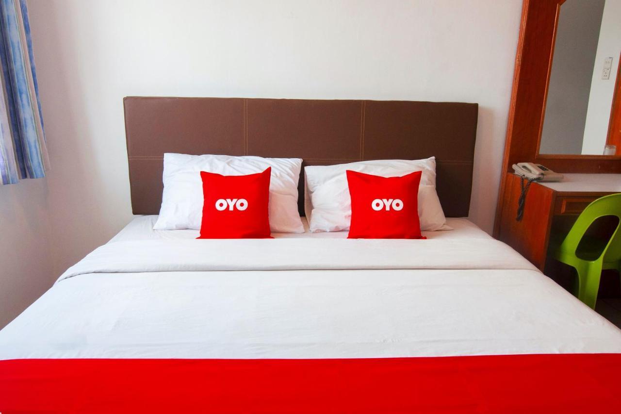 Oyo 89577 Kristal Hotel Keningau Экстерьер фото